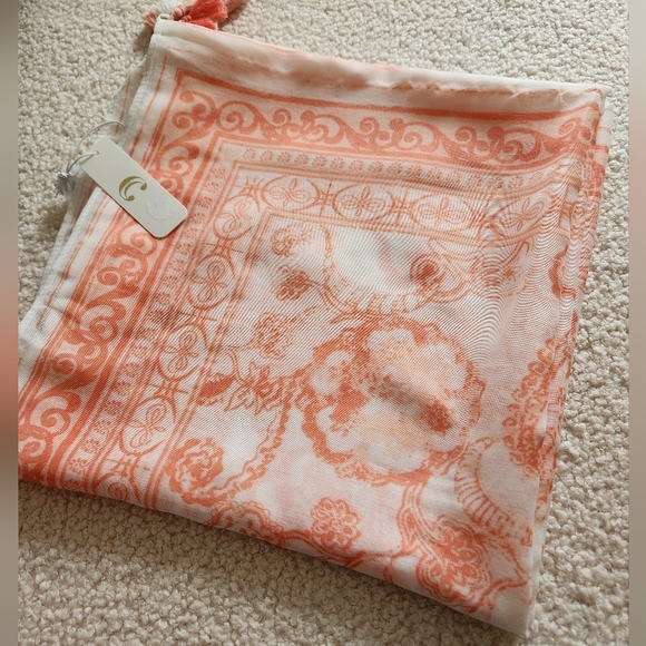 Charming Charlie Accessories - NWT Charming Charlie Orange and White Patterned Scarf